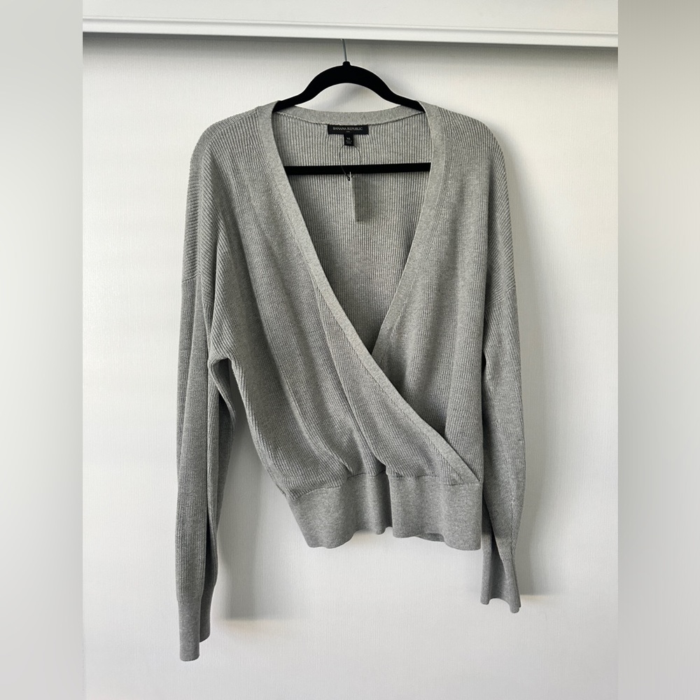 Banana Republic Factory NWT Sweater Women’s Ribbed Knit Faux Wrap